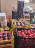 اهدا یک تن میوه در قالب 400 سبد غذایی به مددجویان و نیازمندان جزیره کیش