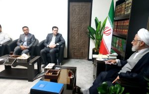  بخش خصوصی باید بازوی دولت در توسعه باشد / حمایت از صنایع خرد، رمز تقویت تولید و جذب سرمایه‌های مردمی است