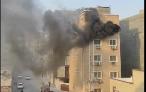 آتش سوزی اتاق یک واحد آپارتمان در بندرعباس