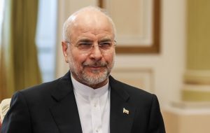 پیام رئیس مجلس به رهبر انقلاب: اوامر حضرتعالی را نصب العین خود قرار می‌دهیم